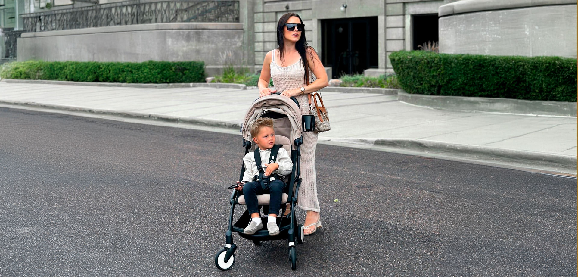 O Carrinho de bebê com Elegância Parisiense e Praticidade em Movimento e tem você encontra aqui na Babytunes