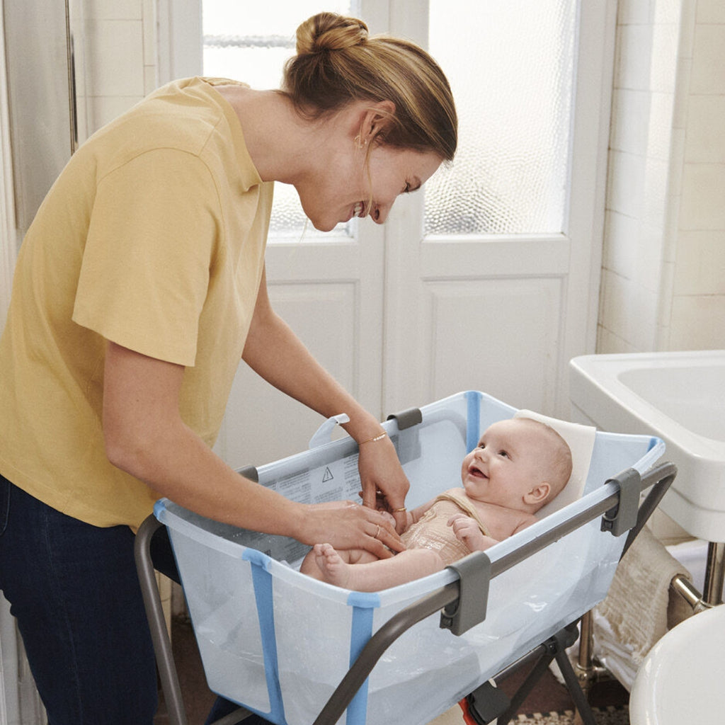 banheira stokke Banheira Flexível Stokke Transparente Oceano Azul – Babytunes