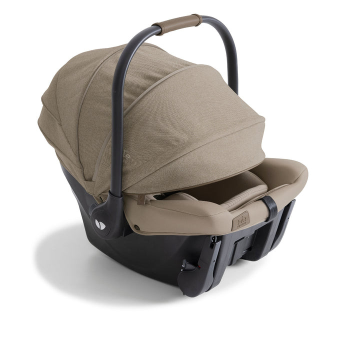 
    Bebê Conforto Joie Sprint com Isofix Areia Sandsstone
  