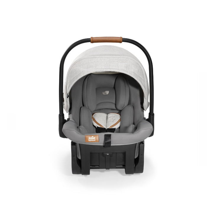 
    Bebê Conforto Joie Sprint com Isofix Cinza Oyster
  