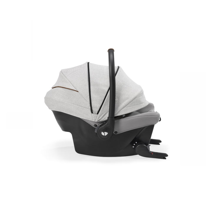 
    Bebê Conforto Joie Sprint com Isofix Cinza Oyster
  