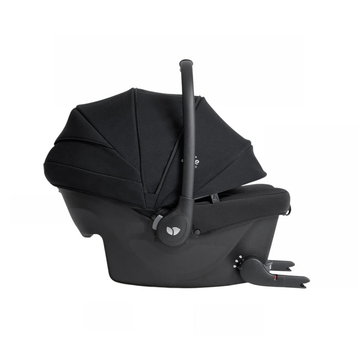 
    Bebê Conforto Joie Sprint com Isofix Preto Eclipse
  