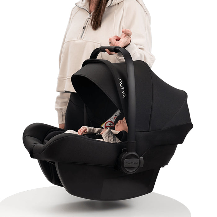 
    Bebê Conforto Nuna Pipa Next Preto Caviar
  