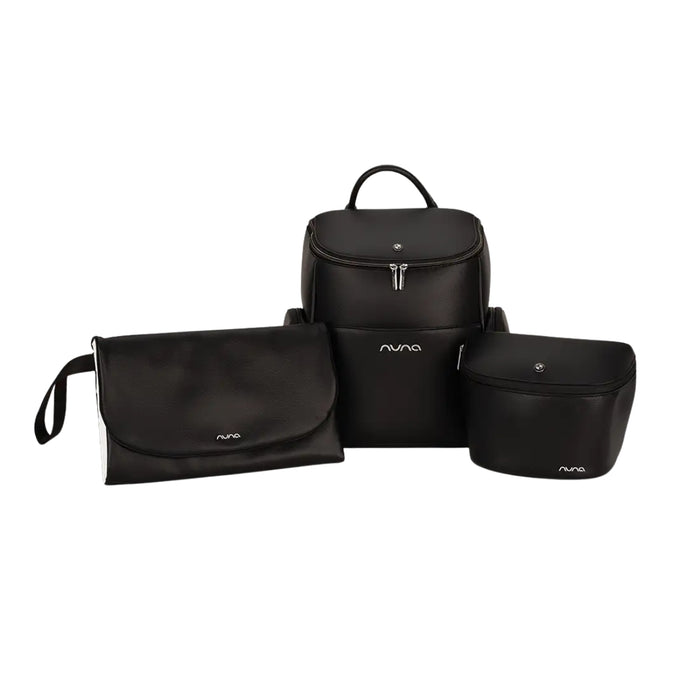 
    Bolsa Maternidade Nuna Essential Bag BMW Preto Element - BR
  