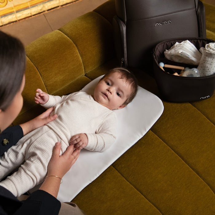 
    Bolsa Maternidade Nuna Essential Bag Cacau Nobre Cocoa - Nuna Babytunes
  