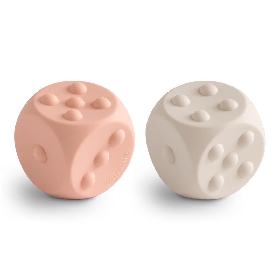 Brinquedo Dados Dice Press Toy Mushie Blush e Shifting Sand