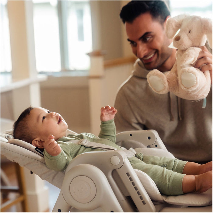 
    Cadeira de Alimentação Infantil Minla Maxi-Cosi Classic Oat - Maxi-Cosi Babytunes
  