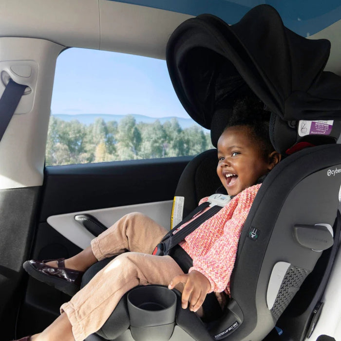 
    Cadeirinha de Bebê Para Carro Cybex Callisto G 360 Rotating All-in-On Nightfall Black
  