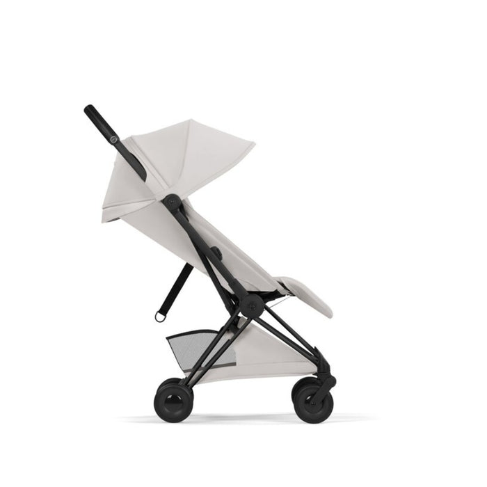 
    Carrinho De Bebê Cybex Coya Lux Style Collection Matte Black / City Grey
  