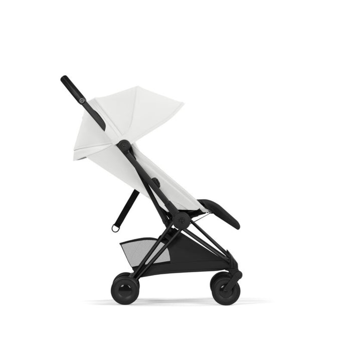
    Carrinho De Bebê Cybex Coya Lux Style Collection Matte Black / Off White
  
