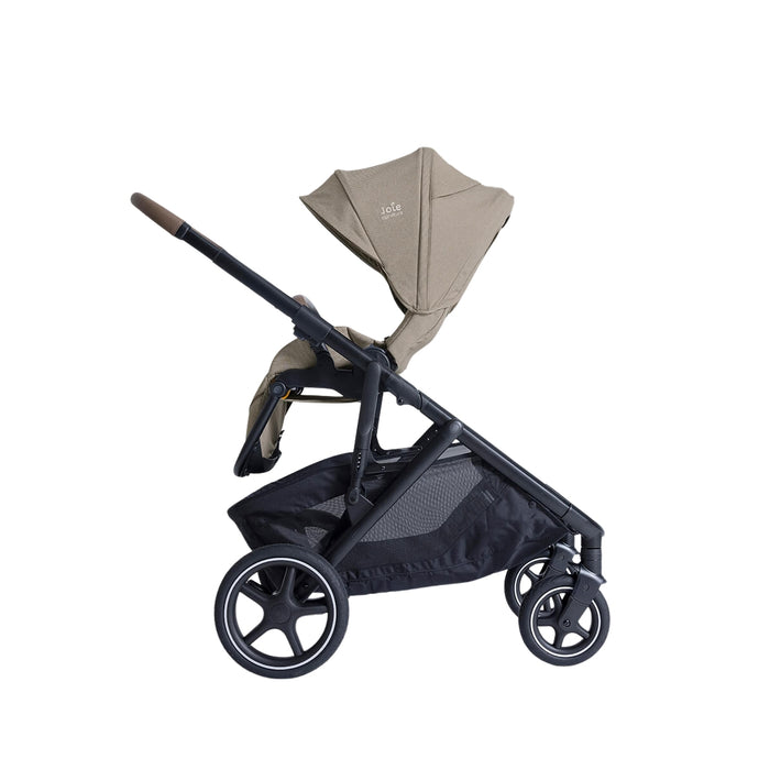 
    Carrinho De Bebê Joie Versiti Sandstone - Joie Babytunes
  