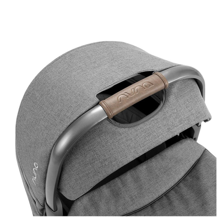 
    Carrinho De Bebê + Moisés Nuna Demi Grow Cinza Threaded - Nuna Babytunes
  