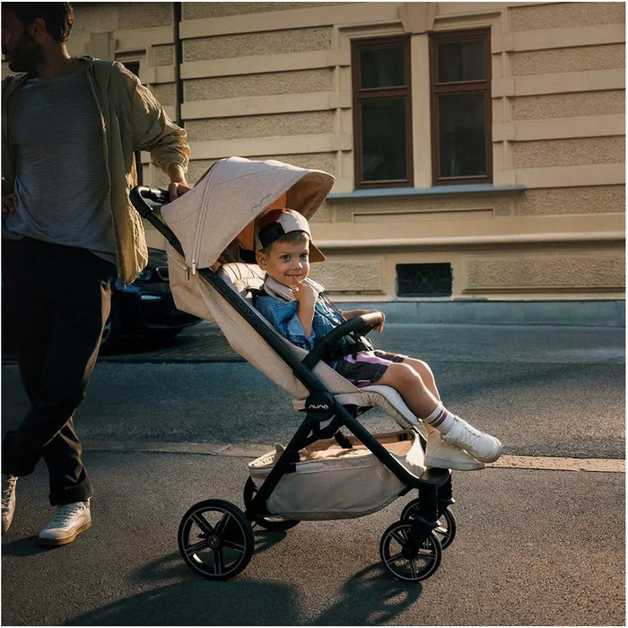 
    Carrinho De Bebê Nuna TRVL LX Preto Caviar - BR - Nuna Babytunes
  