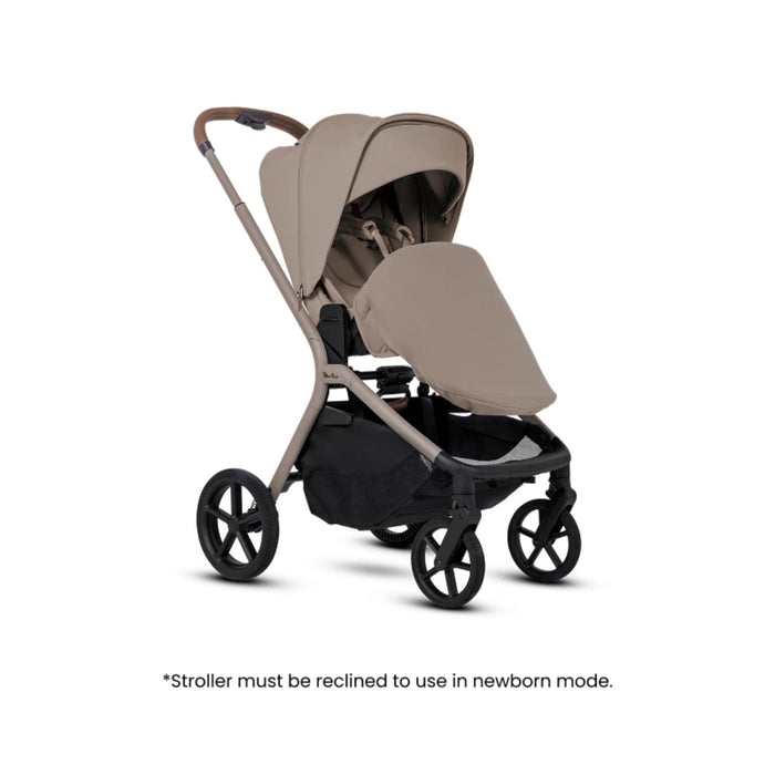 
    Carrinho De Bebê Silver Cross Breez Champagne
  