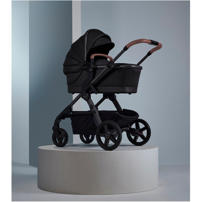 
    Carrinho Silver Cross Wave 3 Completo Assento + Moisés + Assento Tandem - Licorice - Silver Cross Babytunes
  