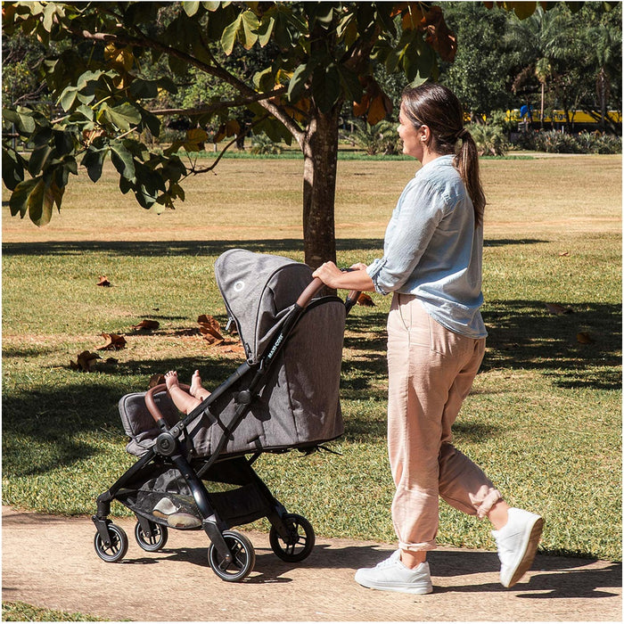 
    Carrinho de Bebê Maxi-Cosi Eva³ Essential Black Champagne - Maxi-Cosi Babytunes
  