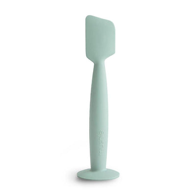 Espátula Para Aplicar Creme em Fralda Mushie Cambridge Blue - Silicone macio e seguro