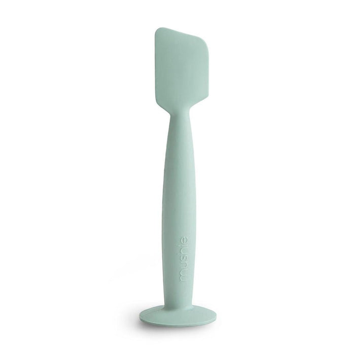 
    Espátula Para Aplicar Creme em Fralda Mushie Cambridge Blue - Mushie Babytunes
  