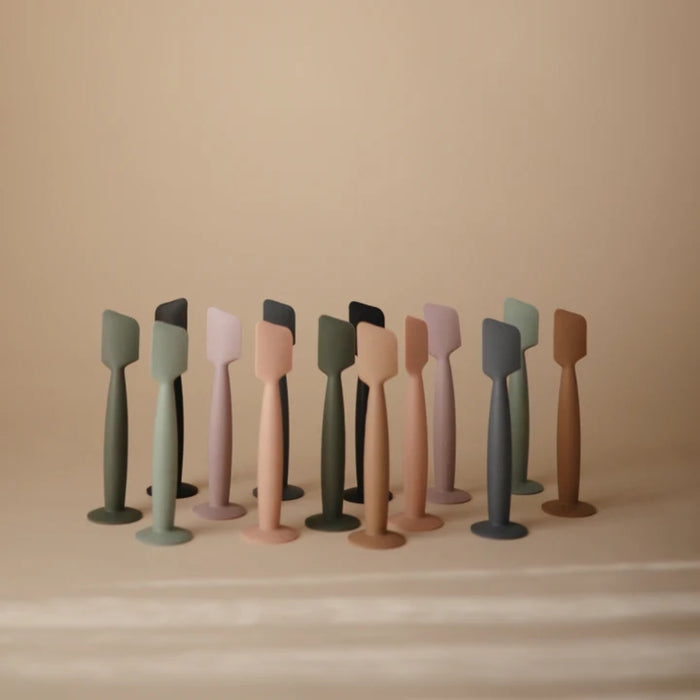 
    Espátula Para Aplicar Creme em Fralda Mushie Soft Lilac
  