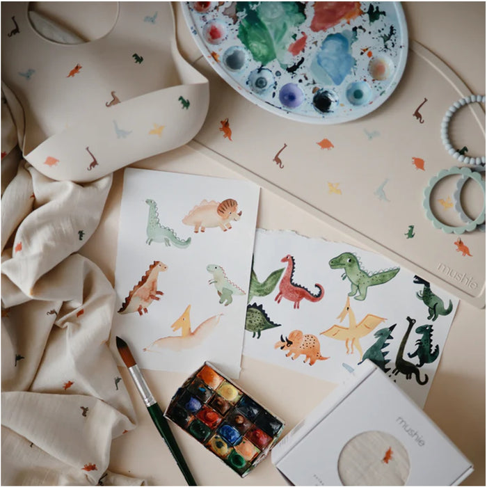 
    Jogo Americano Infantil Mushie Dinosaurs - Mushie Babytunes
  