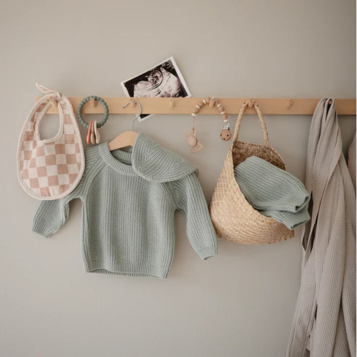 
    Kit De Chupetas Simétricas Lucky Mushie 6-18M Silky Satin e Cream
  