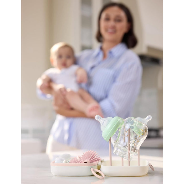 
    Kit de Higiene Para Mamadeira Momcozy Clássico 7 em 1 Pink
  