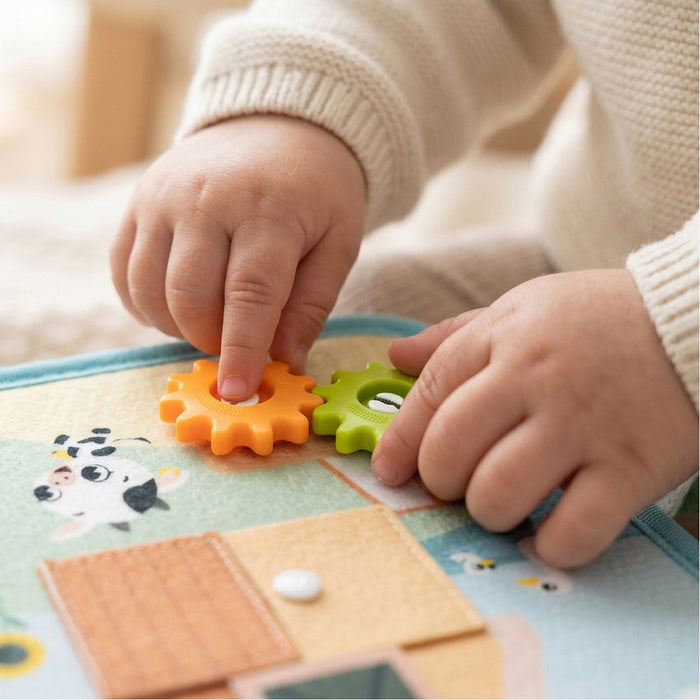 
    Livrinho Sensorial de Atividades Tiny Love Busy Book Farmers Funday
  