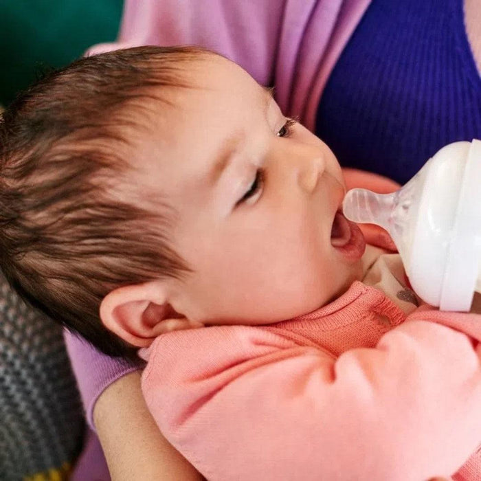 
    Mamadeira Pétala 125ml 3.0 Fluxo 2 0m+ Philips Avent - Philips Avent Babytunes
  