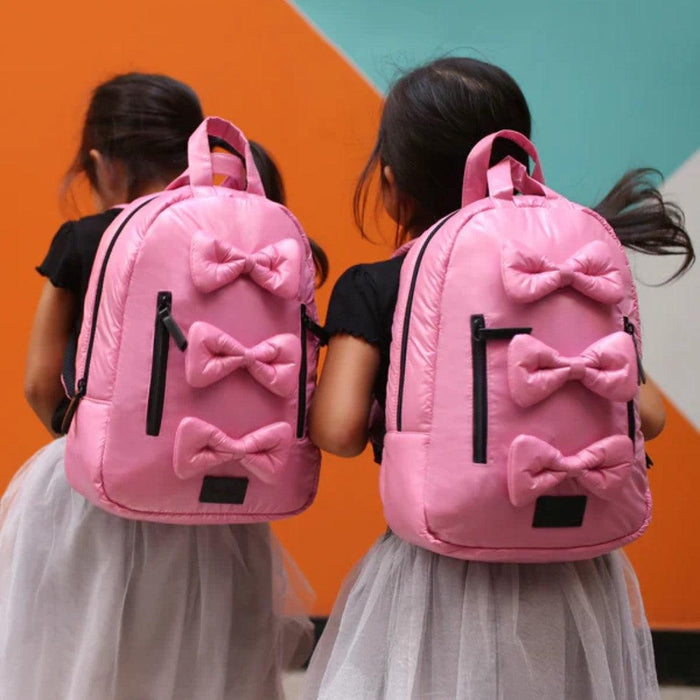 
    Mochila Infantil Mini Impermeável 7AM Laços Blush - 7AM Babytunes
  