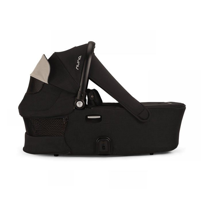 
    Moisés Infantil Nuna Demi Next Preto Caviar
  