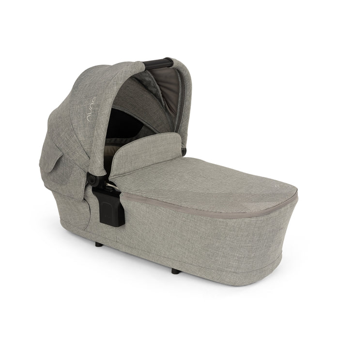 
    Moisés Infantil Nuna LYTL BMW Cinza Graphene
  