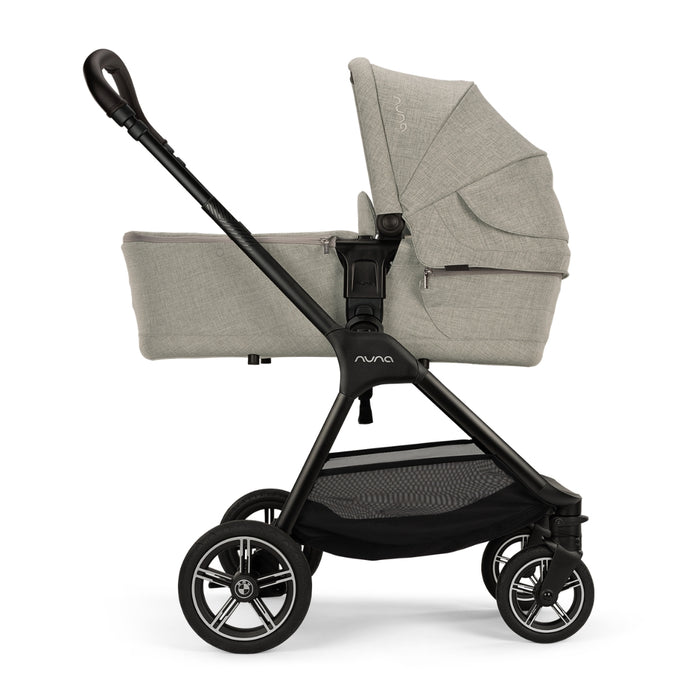 
    Moisés Infantil Nuna LYTL BMW Cinza Graphene
  