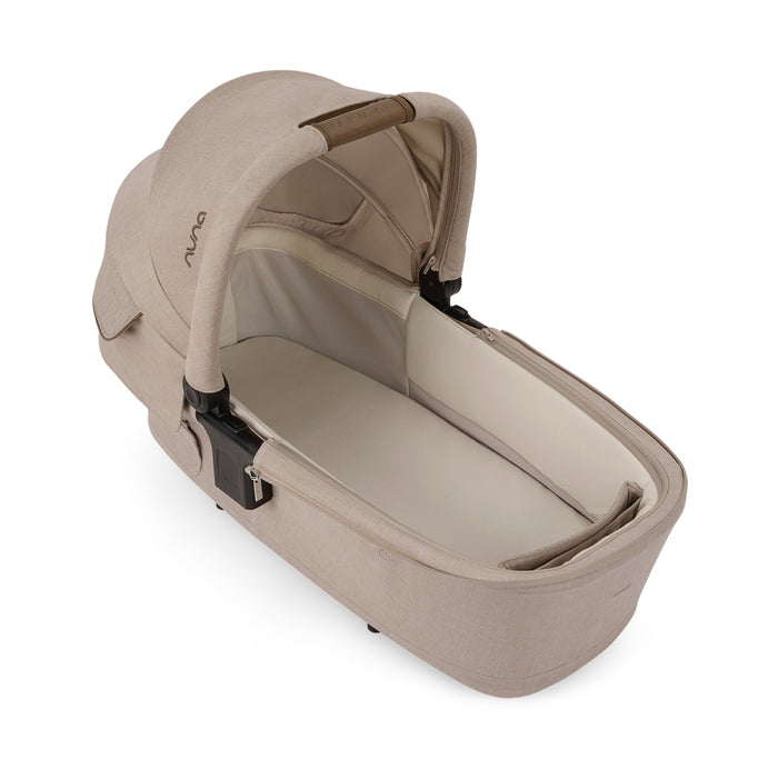 
    Moisés Infantil Nuna LYTL Cosmopolitan
  