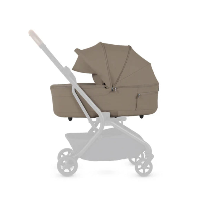 
    Moisés Infantil Silver Cross Nia Champagne - BR
  