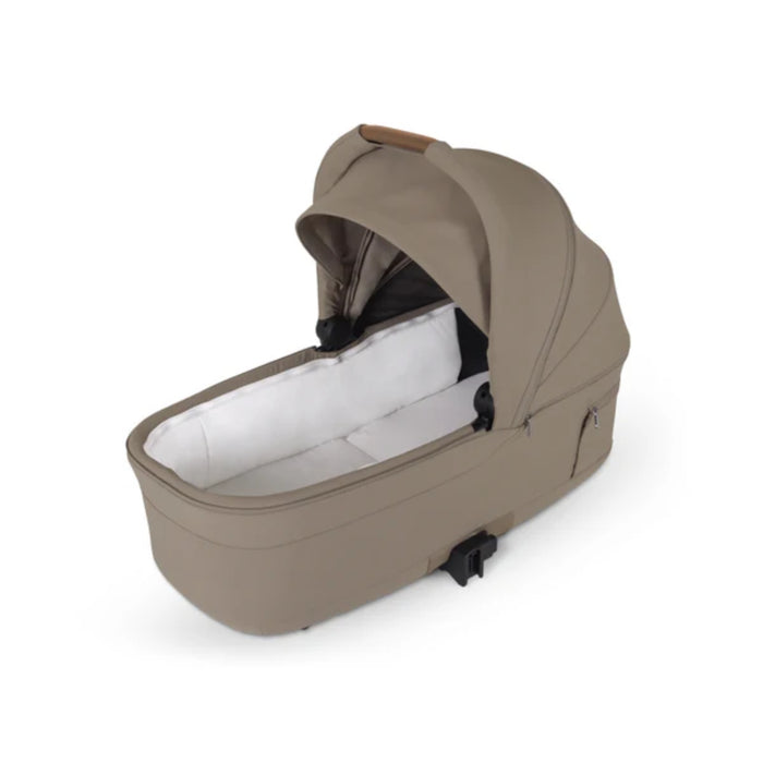 
    Moisés Infantil Silver Cross Nia Champagne - BR
  
