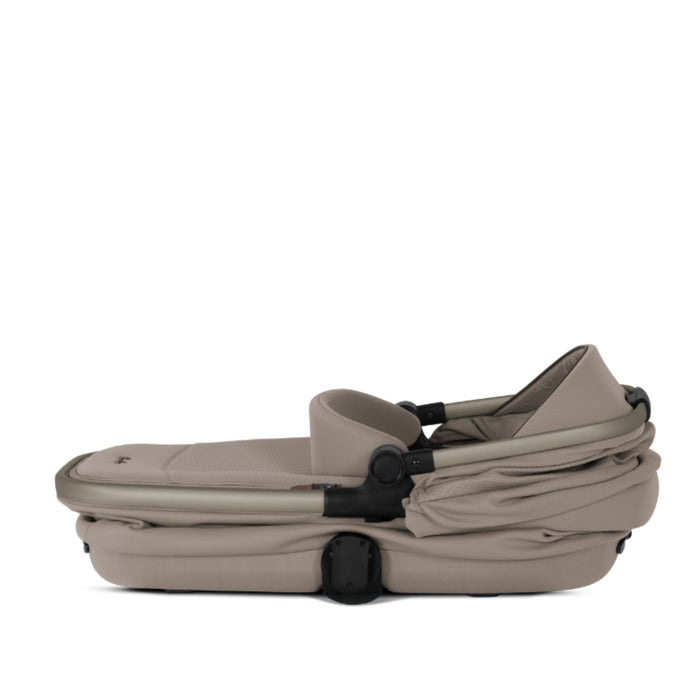 
    Moisés Infantil Silver Cross Reef 2 Frappe - Silver Cross Babytunes
  