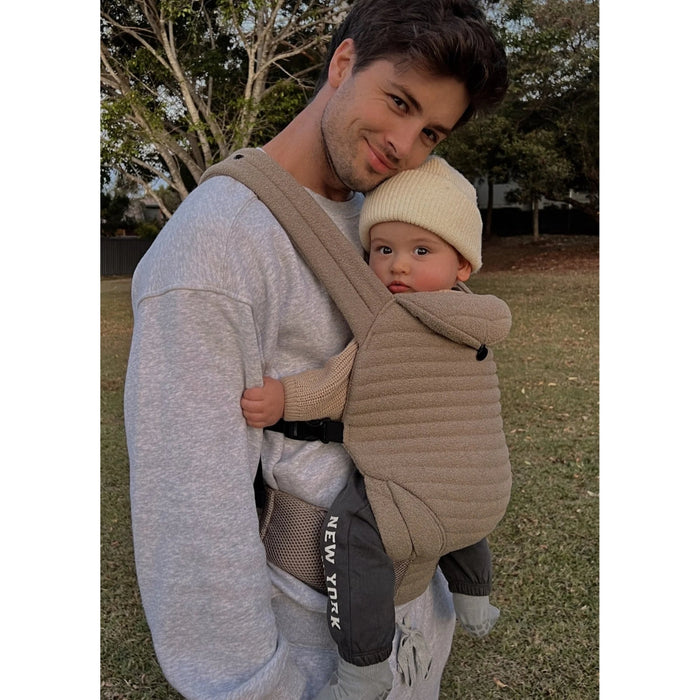 
    Canguru - The Armadillo Bumpsuit Oyster - Bumpsuit Babytunes
  