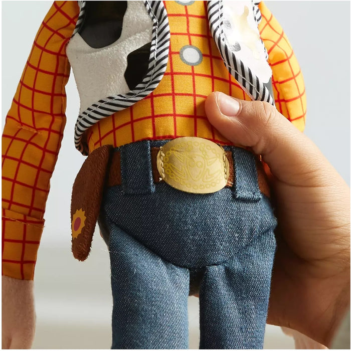 
    Pelúcia Disney Woody - Toy Story 46CM
  