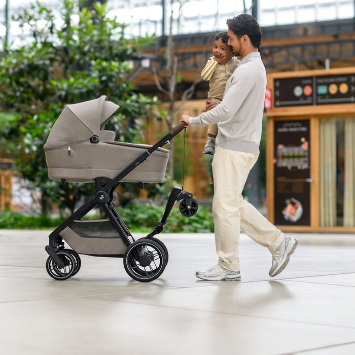 
    Plataforma De Carona Maxi Cosi Hop-on Board Black - Maxi-Cosi Babytunes
  