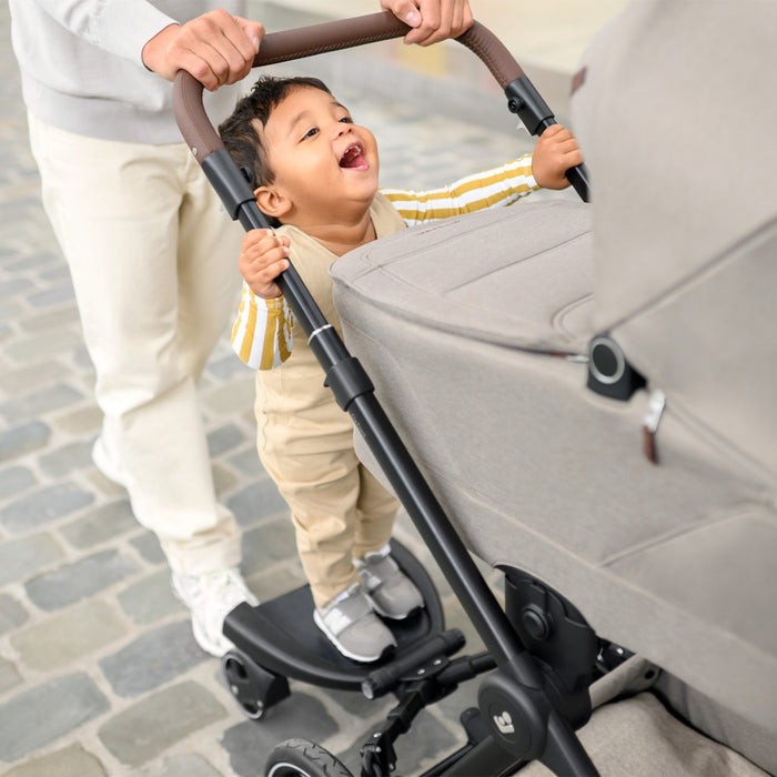 
    Plataforma De Carona Maxi Cosi Hop-on Board Black - Maxi-Cosi Babytunes
  