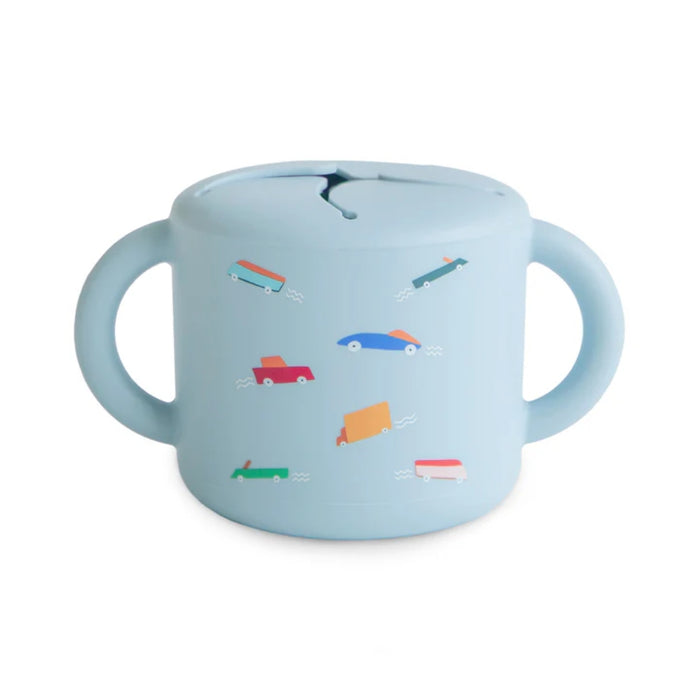 
    Porta Snack Infantil Mushie Retro Cars - Mushie Babytunes
  