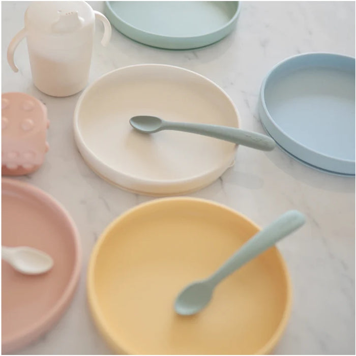 
    Prato De Sucção Infantil Clássico Mushie Powder Blue - Mushie Babytunes
  
