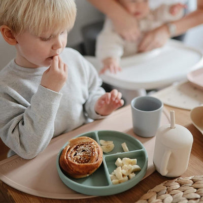 Prato De Sucção Infantil Mushie Cambridge Blue - Sucção Perfeita