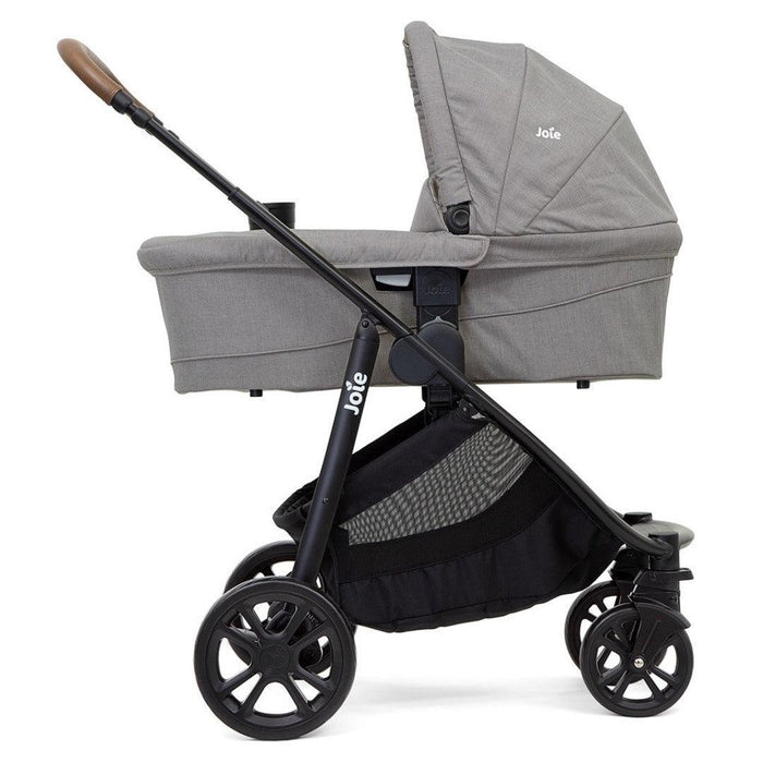 
    Carrinho De Bebê Joie Combo Versatrax E Cinza Pebble - Joie Babytunes
  
