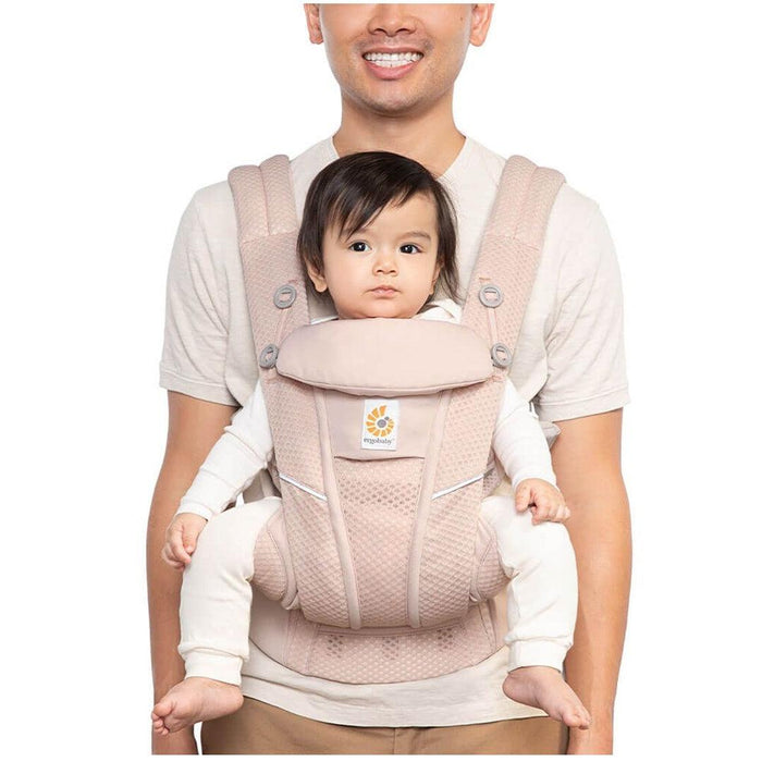 
    Canguru Infantil Ergobaby 4 Posições Omni Breeze - Quartzo Rosa - Ergobaby Babytunes
  