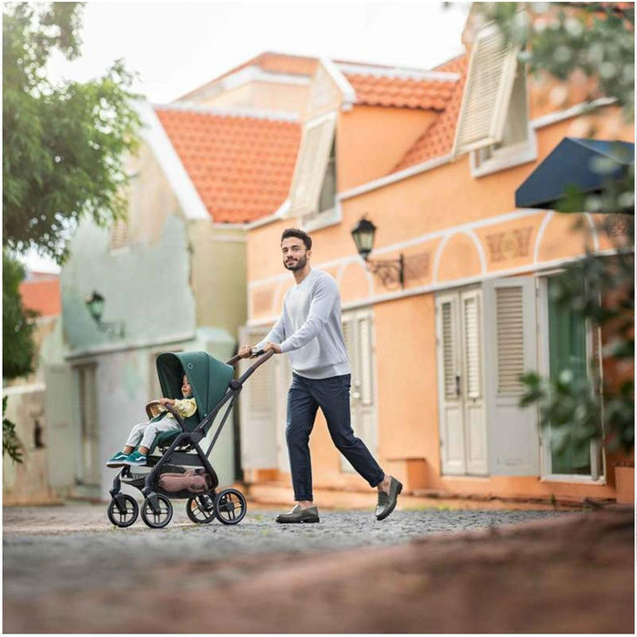 
    Carrinho de Bebê Maxi-Cosi Leona² Essential Black - Maxi-Cosi Babytunes
  