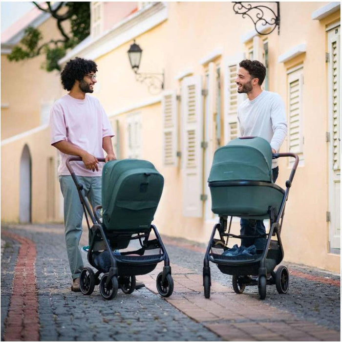 
    Carrinho de Bebê Maxi-Cosi Leona² Essential Black - Maxi-Cosi Babytunes
  