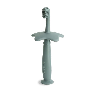 Escova De Dentes Infantil Com Ventosa Mushie Cambridge Blue - Cerdas Macias