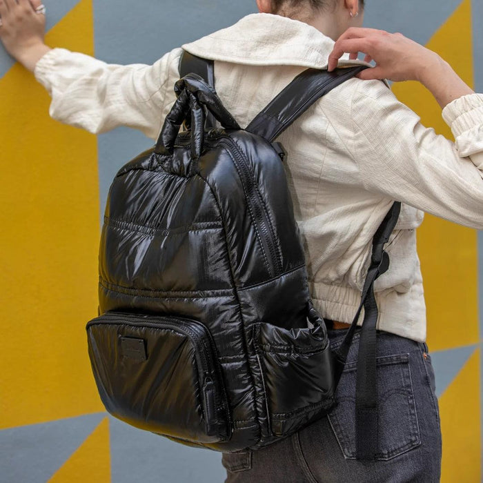 
    Mochila Maternidade Com Acessórios 7AM Black Polar - 7AM Babytunes
  