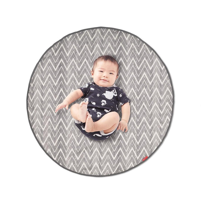 
    Tapete De Viagem Skip Hop Portátil Cinza - SH - SH Babytunes
  